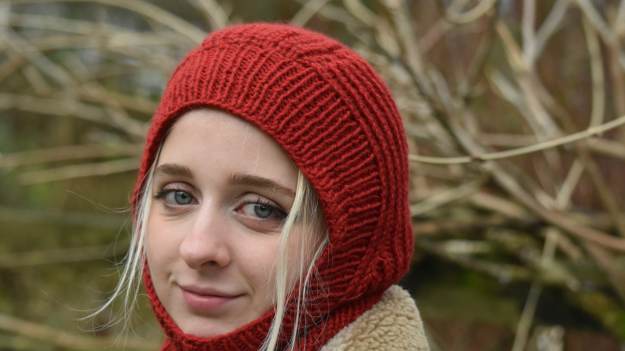 Co zamiast czapki? Zapomnij o elektryzujących się..